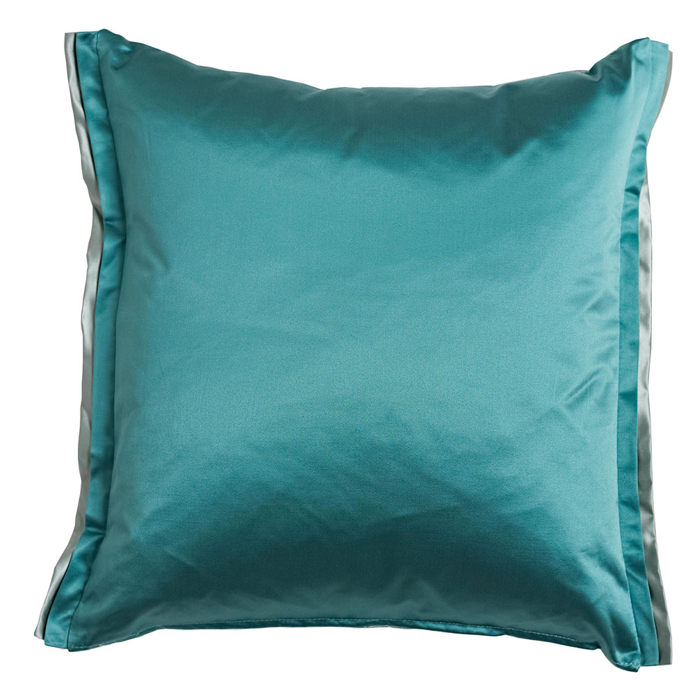 Kediri Silk Cushion